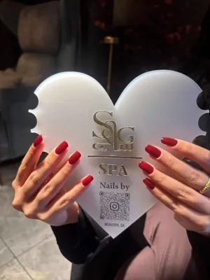 Nail care spa service Riyadh - عناية الأظافر الرياض